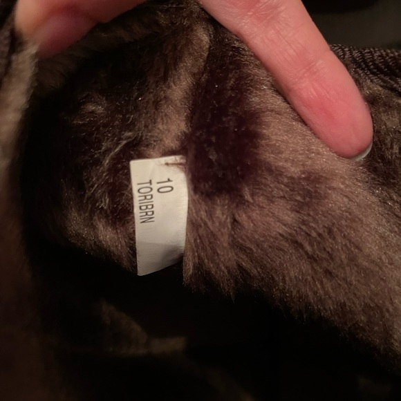 New Expression faux Uggs Sheepskin style boots brand new - Picture 7 of 8